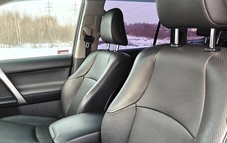 Toyota Land Cruiser Prado 150 рестайлинг 2, 2013 год, 2 650 000 рублей, 4 фотография