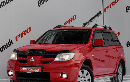 Mitsubishi Outlander III рестайлинг 3, 2007 год, 650 000 рублей, 3 фотография