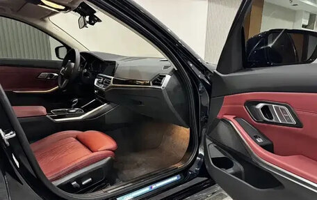 BMW 3 серия, 2022 год, 3 200 000 рублей, 10 фотография