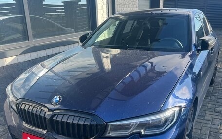 BMW 3 серия, 2020 год, 3 050 000 рублей, 1 фотография