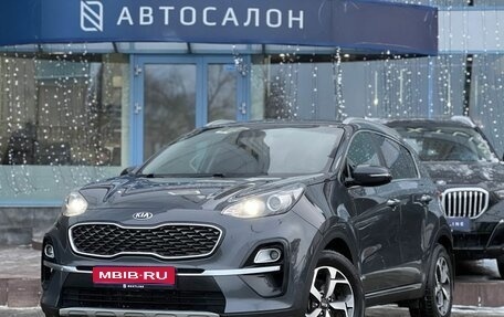 KIA Sportage IV рестайлинг, 2018 год, 2 390 000 рублей, 1 фотография