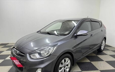 Hyundai Solaris II рестайлинг, 2012 год, 785 000 рублей, 1 фотография