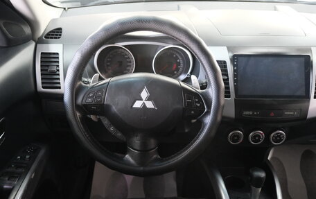 Mitsubishi Outlander III рестайлинг 3, 2008 год, 1 279 000 рублей, 11 фотография