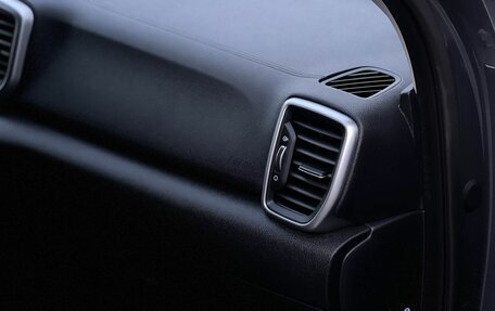 KIA Sportage IV рестайлинг, 2018 год, 2 390 000 рублей, 30 фотография