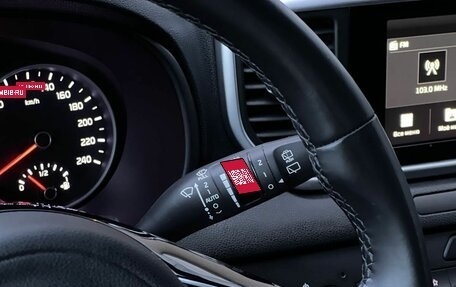 KIA Sportage IV рестайлинг, 2018 год, 2 390 000 рублей, 13 фотография