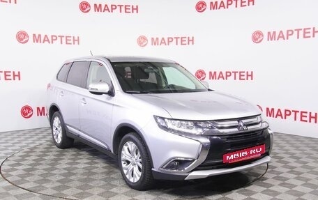 Mitsubishi Outlander III рестайлинг 3, 2015 год, 1 759 000 рублей, 3 фотография
