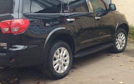 Toyota Sequoia II рестайлинг, 2012 год, 3 800 000 рублей, 3 фотография