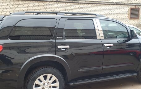 Toyota Sequoia II рестайлинг, 2012 год, 3 800 000 рублей, 5 фотография