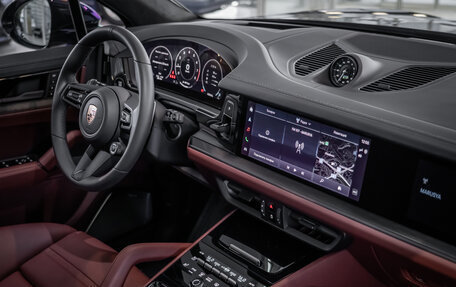 Porsche Cayenne III, 2025 год, 24 400 000 рублей, 16 фотография