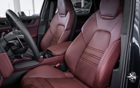 Porsche Cayenne III, 2025 год, 24 400 000 рублей, 21 фотография