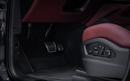 Porsche Cayenne III, 2025 год, 24 400 000 рублей, 28 фотография