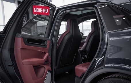 Porsche Cayenne III, 2025 год, 24 400 000 рублей, 14 фотография