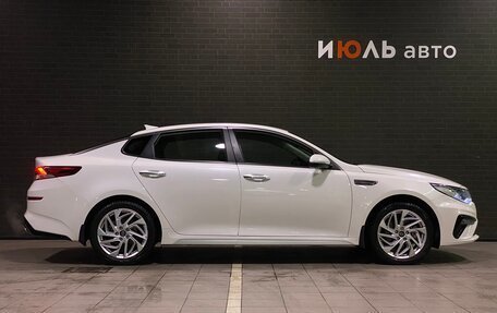 KIA Optima IV, 2019 год, 1 950 000 рублей, 5 фотография