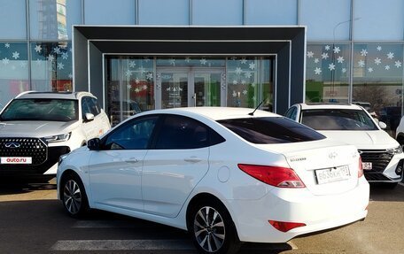 Hyundai Solaris II рестайлинг, 2015 год, 1 070 000 рублей, 7 фотография