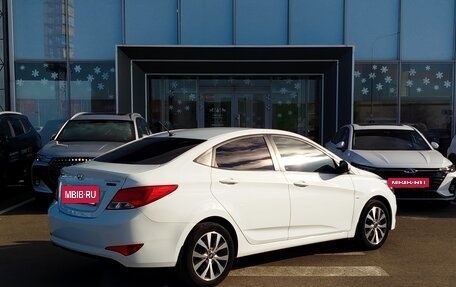 Hyundai Solaris II рестайлинг, 2015 год, 1 070 000 рублей, 5 фотография