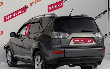 Mitsubishi Outlander III рестайлинг 3, 2006 год, 1 050 000 рублей, 6 фотография