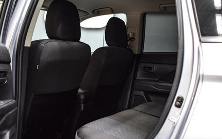 Mitsubishi Outlander III рестайлинг 3, 2013 год, 1 400 000 рублей, 11 фотография