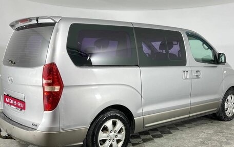 Hyundai Grand Starex Grand Starex I рестайлинг 2, 2012 год, 1 570 000 рублей, 4 фотография