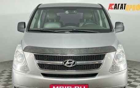 Hyundai Grand Starex Grand Starex I рестайлинг 2, 2012 год, 1 570 000 рублей, 2 фотография