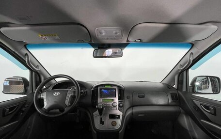 Hyundai Grand Starex Grand Starex I рестайлинг 2, 2012 год, 1 570 000 рублей, 13 фотография