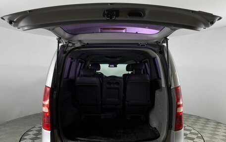 Hyundai Grand Starex Grand Starex I рестайлинг 2, 2012 год, 1 570 000 рублей, 25 фотография