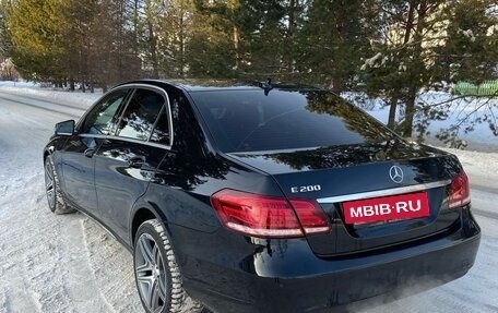 Mercedes-Benz E-Класс, 2015 год, 1 950 000 рублей, 4 фотография