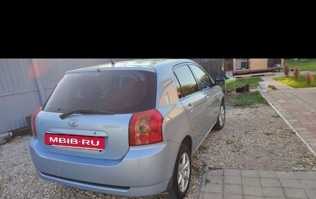 Toyota Corolla, 2004 год, 550 000 рублей, 4 фотография