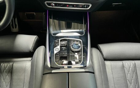 BMW X7, 2025 год, 23 400 000 рублей, 15 фотография