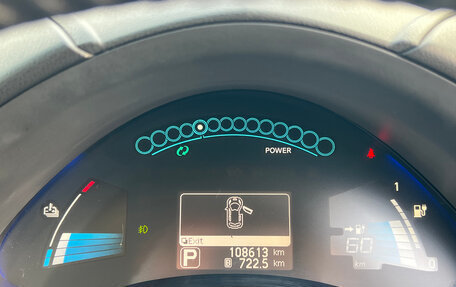 Nissan Leaf I, 2017 год, 1 050 000 рублей, 11 фотография