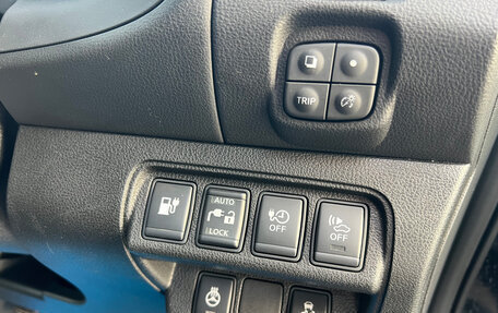 Nissan Leaf I, 2017 год, 1 050 000 рублей, 10 фотография