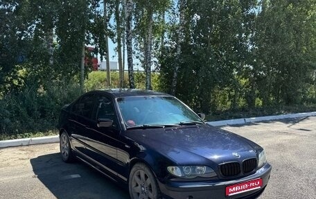 BMW 3 серия, 2004 год, 750 000 рублей, 1 фотография