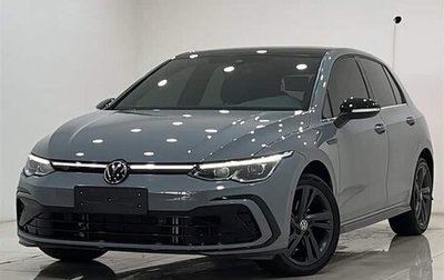 Volkswagen Golf VIII, 2022 год, 2 220 000 рублей, 1 фотография