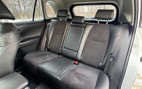 Toyota RAV4, 2020 год, 3 150 000 рублей, 21 фотография