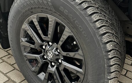 Toyota Land Cruiser Prado 150 рестайлинг 2, 2021 год, 5 700 000 рублей, 15 фотография