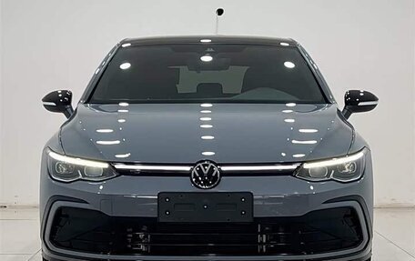 Volkswagen Golf VIII, 2022 год, 2 220 000 рублей, 2 фотография