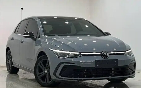 Volkswagen Golf VIII, 2022 год, 2 220 000 рублей, 3 фотография