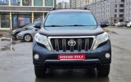 Toyota Land Cruiser Prado 150 рестайлинг 2, 2013 год, 3 150 000 рублей, 2 фотография