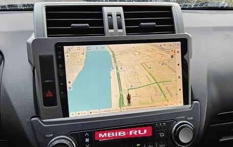 Toyota Land Cruiser Prado 150 рестайлинг 2, 2013 год, 3 150 000 рублей, 15 фотография