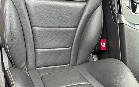 Mercedes-Benz GLC, 2018 год, 3 250 000 рублей, 33 фотография