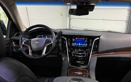 Cadillac Escalade IV, 2019 год, 6 950 000 рублей, 10 фотография