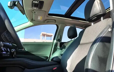 Honda Vezel, 2022 год, 1 880 000 рублей, 12 фотография