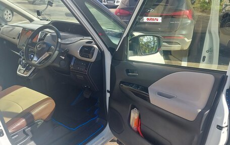 Nissan Serena IV, 2018 год, 2 600 000 рублей, 15 фотография