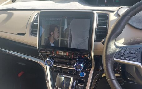 Nissan Serena IV, 2018 год, 2 600 000 рублей, 17 фотография