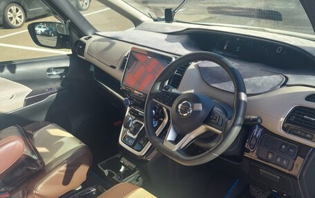 Nissan Serena IV, 2018 год, 2 600 000 рублей, 19 фотография