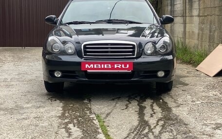 Hyundai Sonata IV рестайлинг, 2005 год, 550 000 рублей, 3 фотография