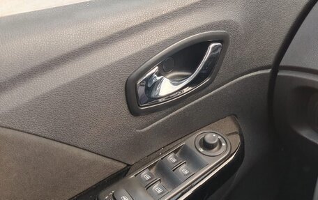 Renault Kaptur I рестайлинг, 2017 год, 1 830 000 рублей, 11 фотография