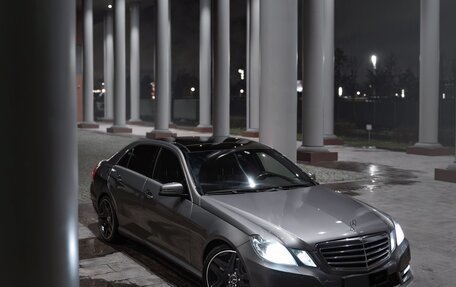 Mercedes-Benz E-Класс, 2012 год, 1 750 000 рублей, 1 фотография