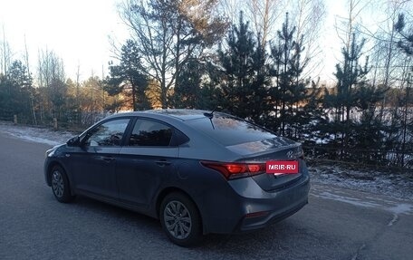 Hyundai Solaris II рестайлинг, 2017 год, 1 050 000 рублей, 7 фотография