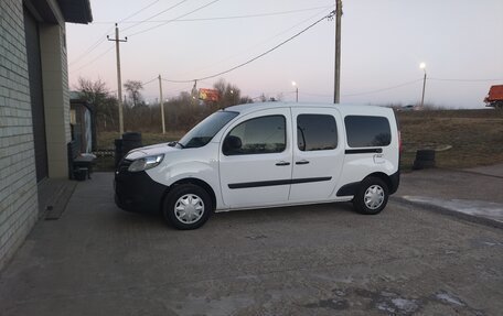 Renault Kangoo II рестайлинг, 2018 год, 1 340 000 рублей, 5 фотография