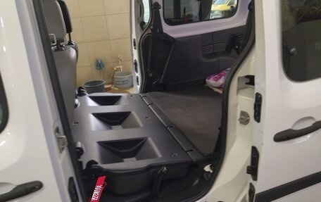 Renault Kangoo II рестайлинг, 2018 год, 1 340 000 рублей, 8 фотография